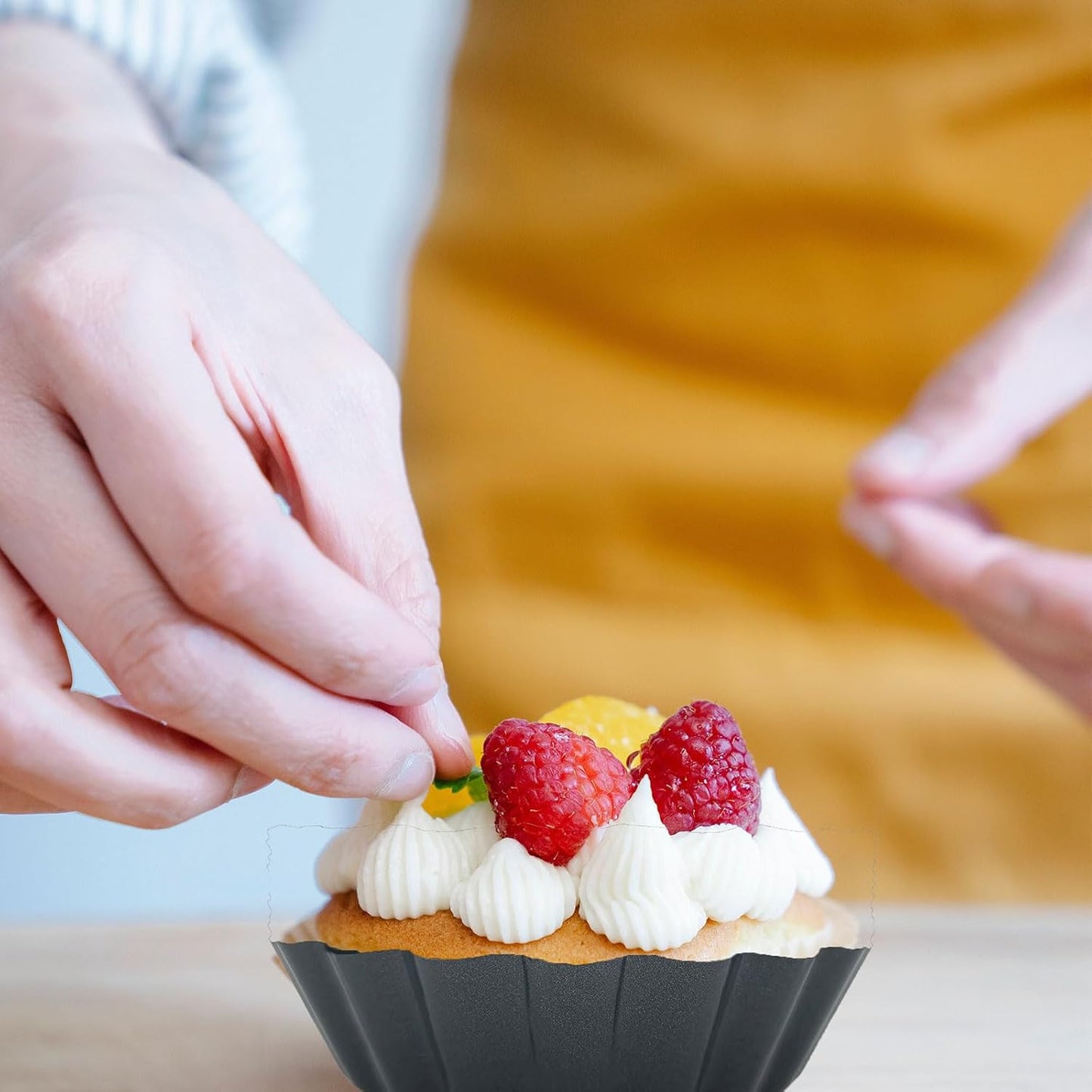 Mini Tart Pans Removable Bottom 3 Inch Tart Pan Nonstick Round Quiche Pan Heavy Duty Carbon Steel Small Pie Pan for baking, Set of 12